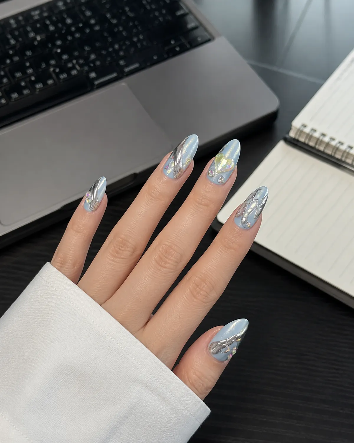Studio Style WM0087 Press-On Nails view 3