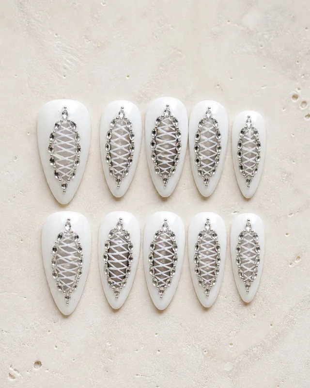 Studio Style WM0057 Press-On Nails product photograph
