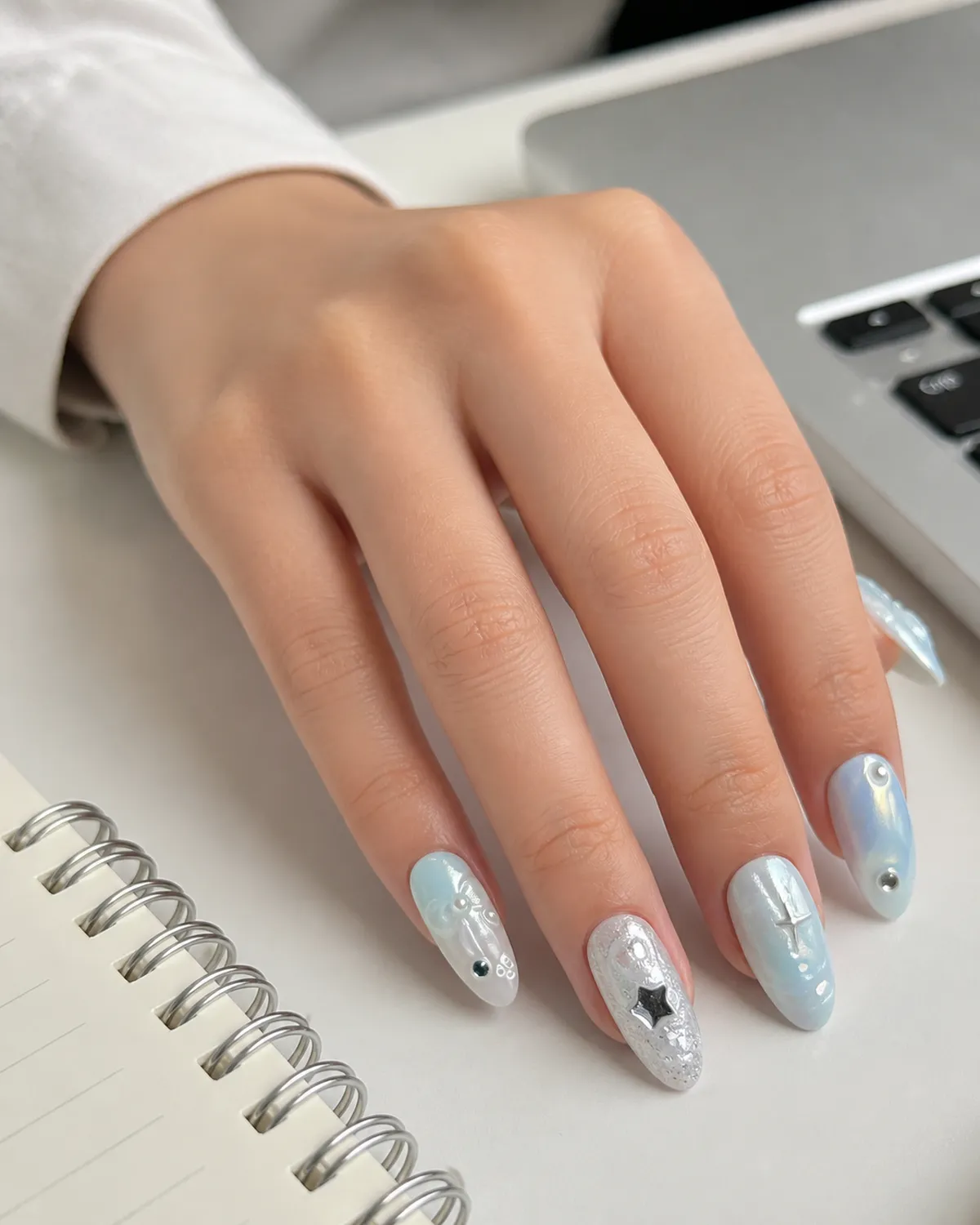 Studio Style WM0049 Press-On Nails view 3