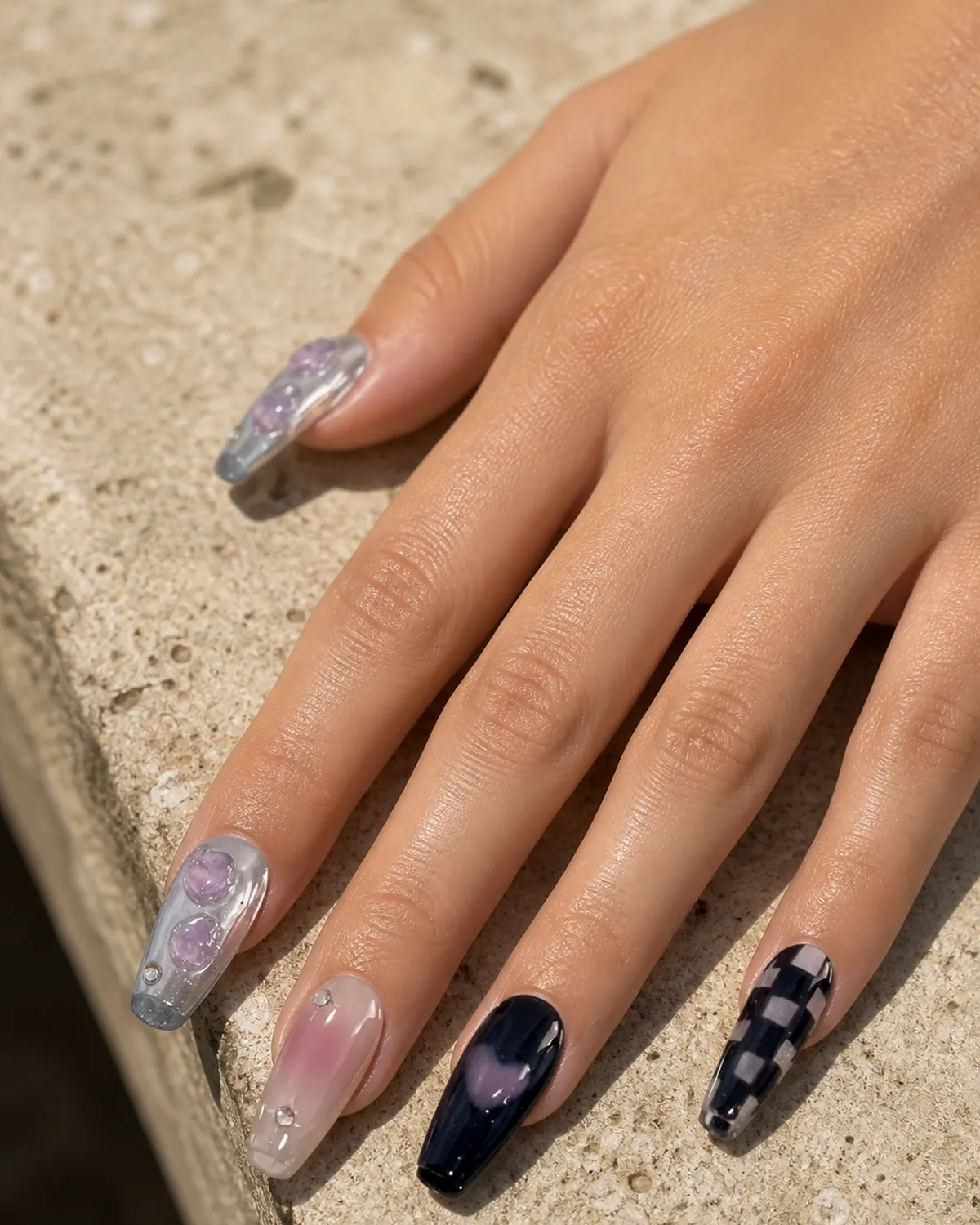 Black & Pink Sweetheart Plaid Press-On Nails view 3