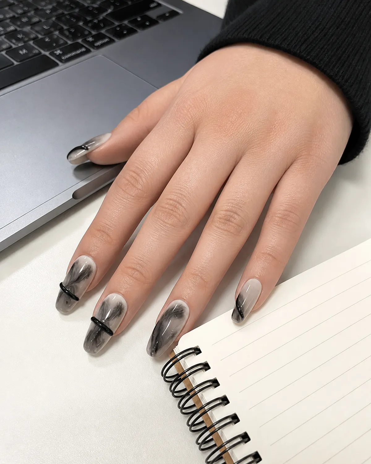 Black Wrapped Lines Press-On Nails view 3