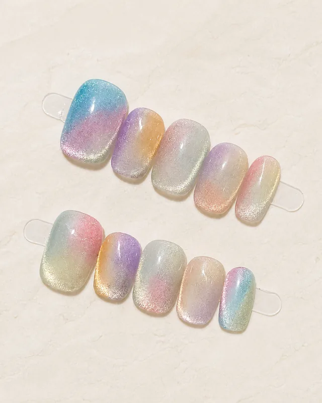 Candy Cat-Eye Press-On Nails product photograph