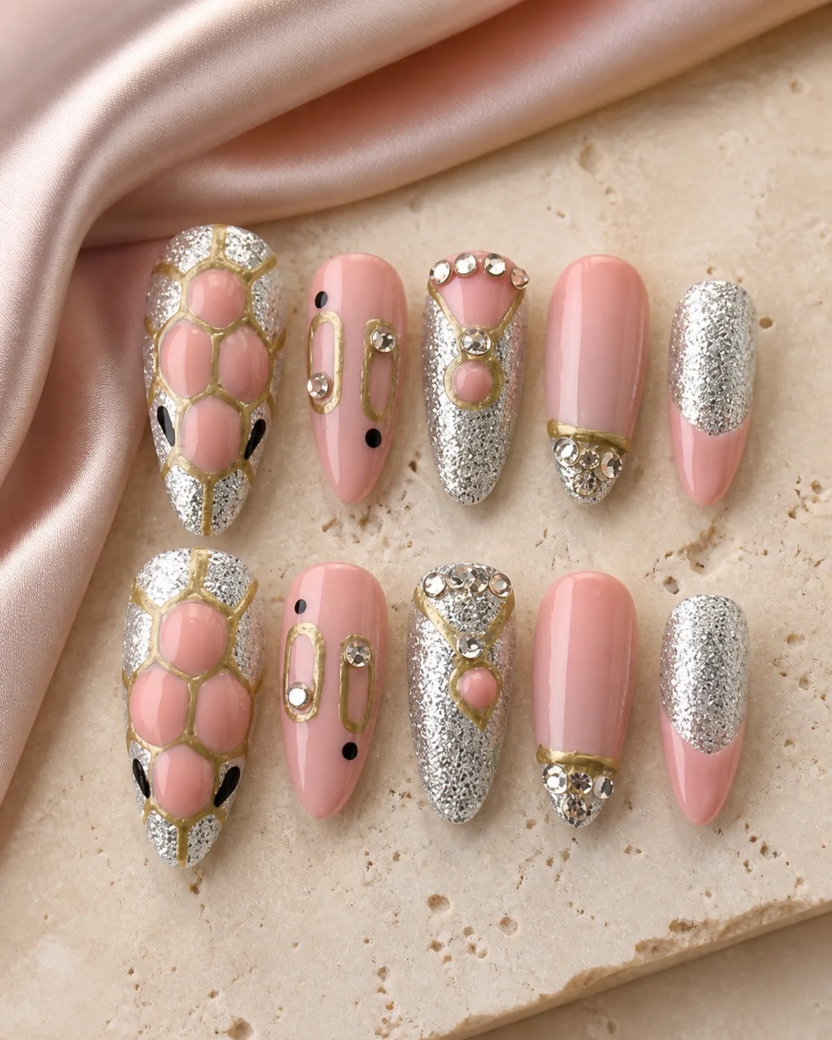 Serpent Plaid Press-On Nails product photograph
