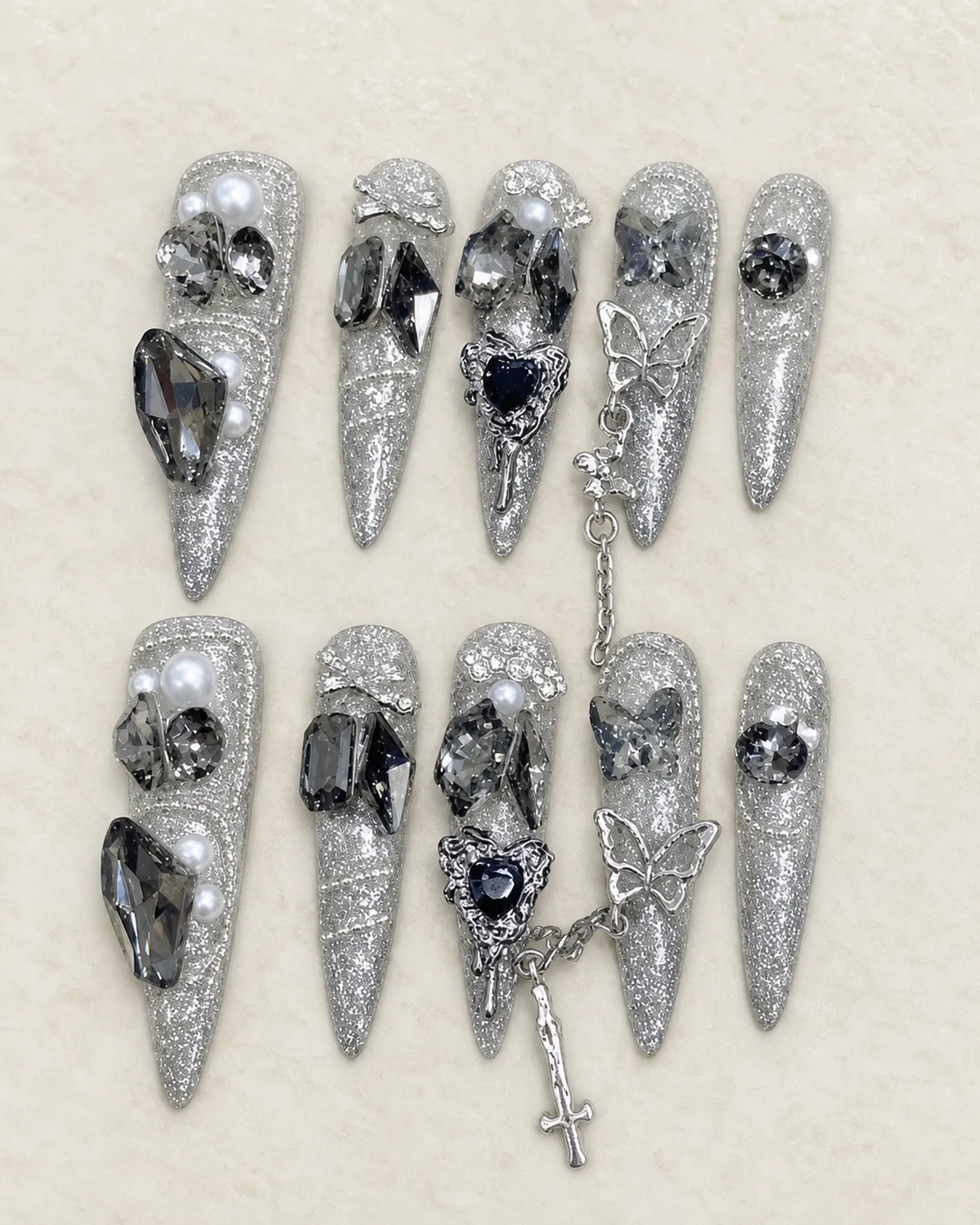 Studio Style 1962 Press-On Nails product photograph
